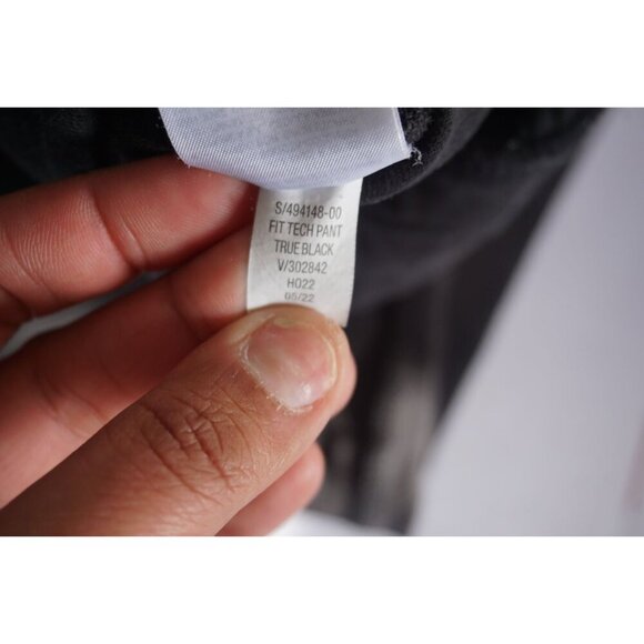 GAP Fit Boys Tech Jogger Pants True Black, Size M (8-9) - Picture 7 of 7